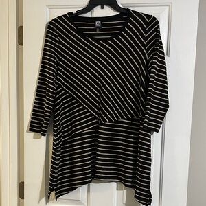 Anne Klein Black and Gold Striped Top